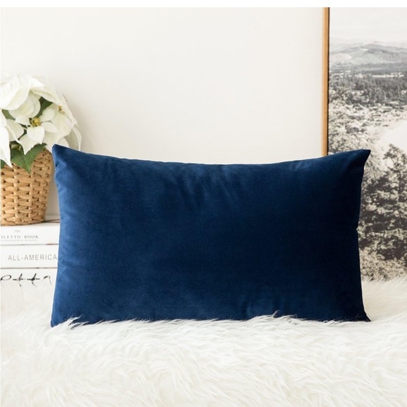 NWT Miulee Velvet Pillow Covers Dark Blue Pillowcase Soft Solid Cushion - Picture 1 of 12